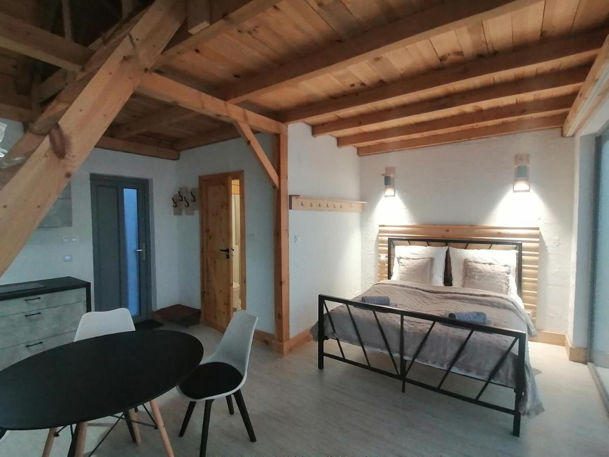 Widokowe Stodoly Bieszczady Vila Lesko Exterior foto