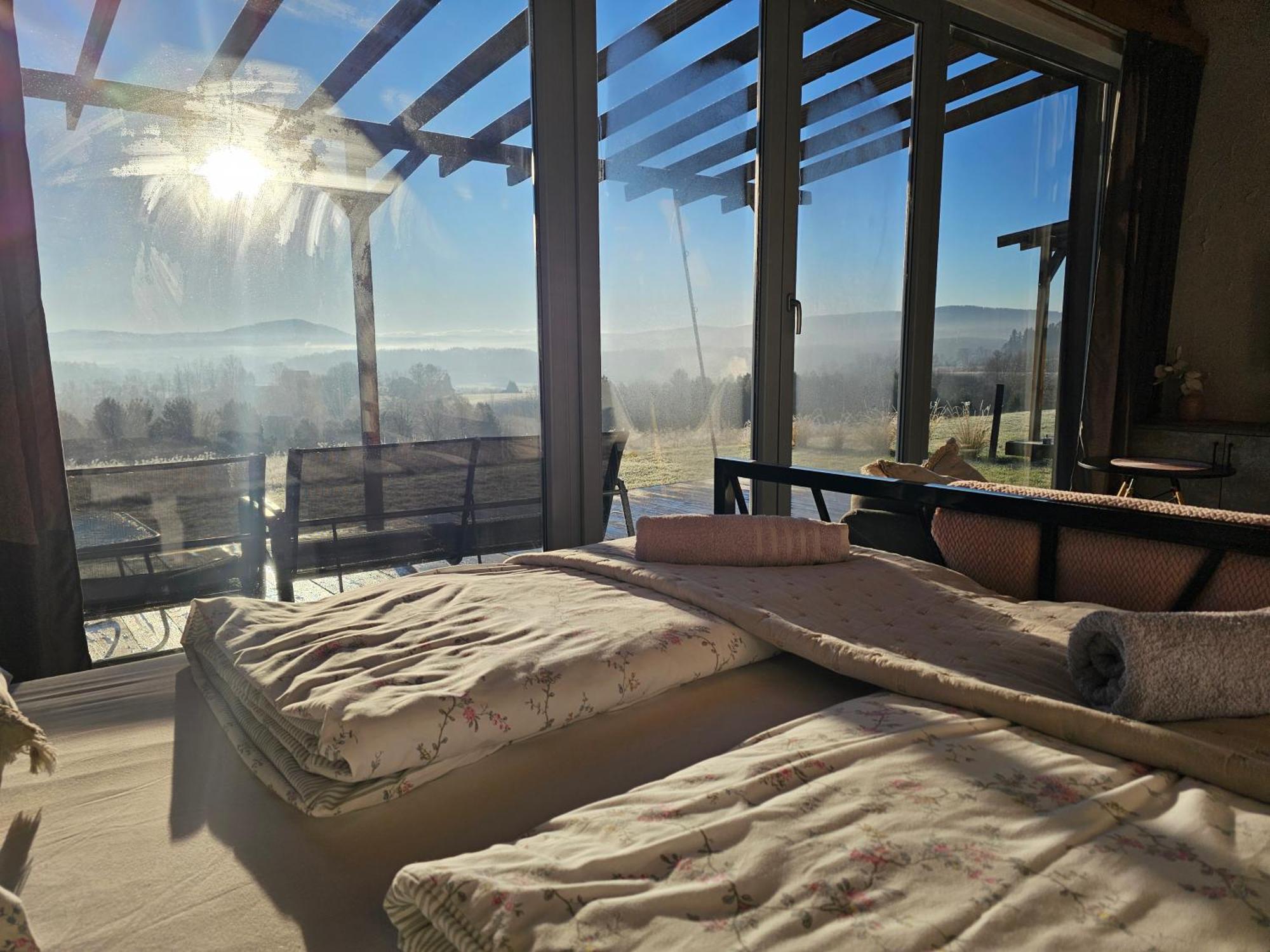 Widokowe Stodoly Bieszczady Vila Lesko Exterior foto